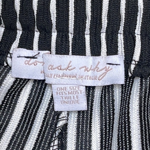🆕 DONT ASK WHY MADE IN ITALY Striped Panel Skort Size Small - Picture 4 of 7